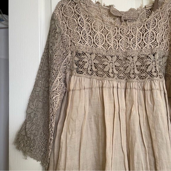 Early Magnolia Pearl Lace and European Cotton Tunic Top - Picture 3 of 5